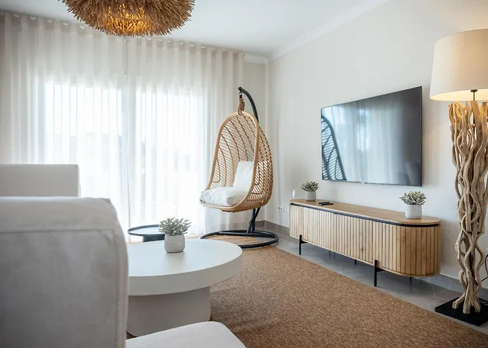 Magnolia Luxury