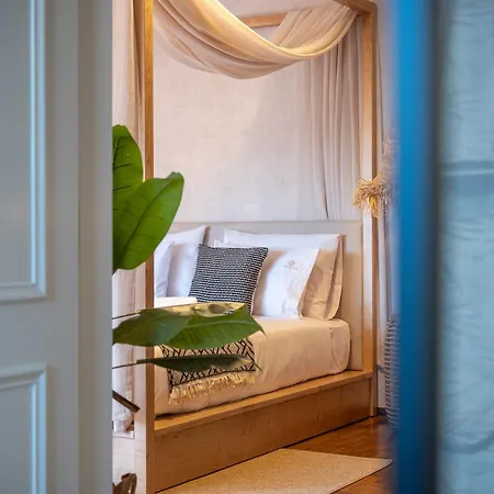 Magnolia Luxury