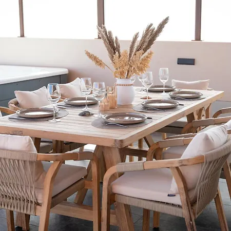 Magnolia Luxury 莱里亚维埃拉