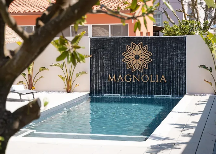 Magnolia Luxury * ויירה דה לייריה